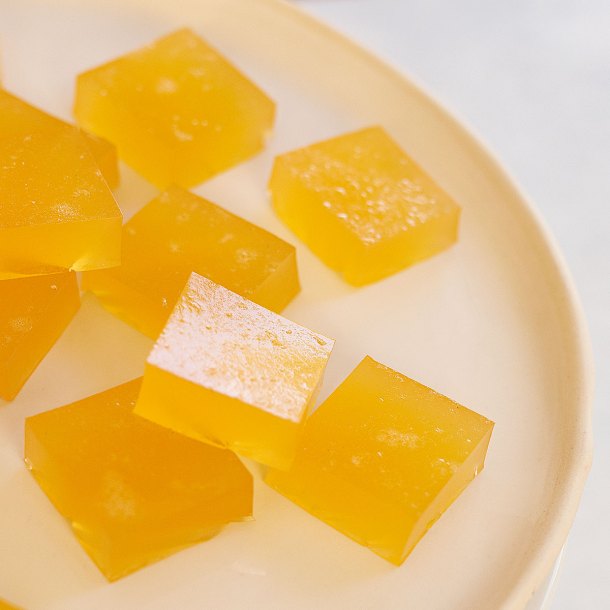 Manuka Honey Ginger-Turmeric Elixir Jellies