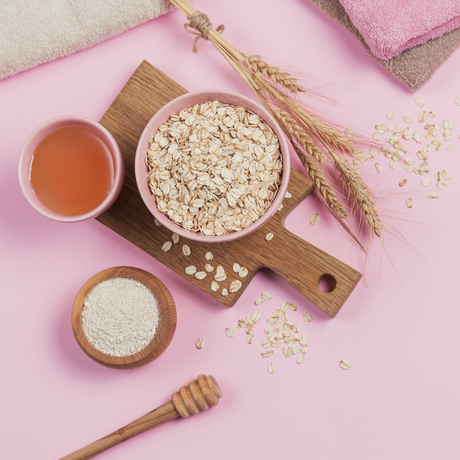 Mānuka Honey and Oat Face Mask